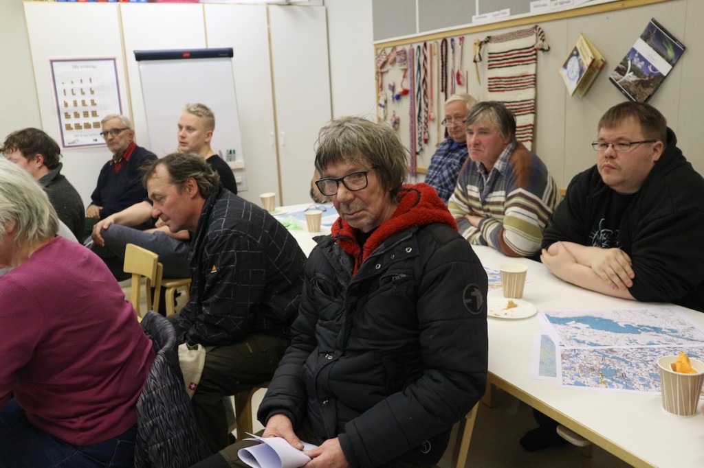 Risto Semenoff and about 30 participants in the workshop.